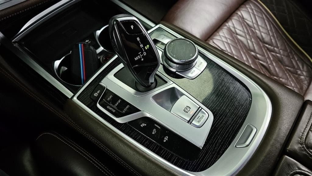 BMW 7시리즈 7시리즈 (G11) 730Ld xDrive M 스포츠 이미지 9