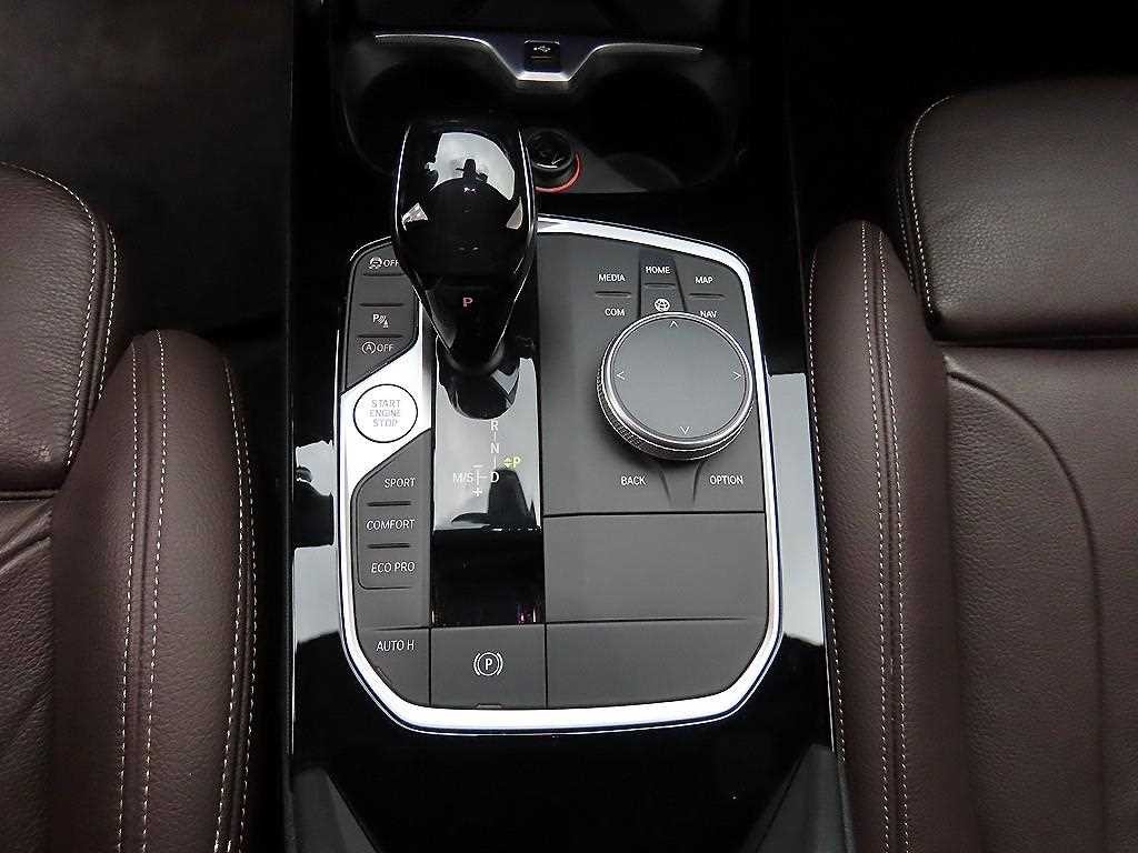BMW 1시리즈 1시리즈 (F40) 118d M 스포츠 이미지 10