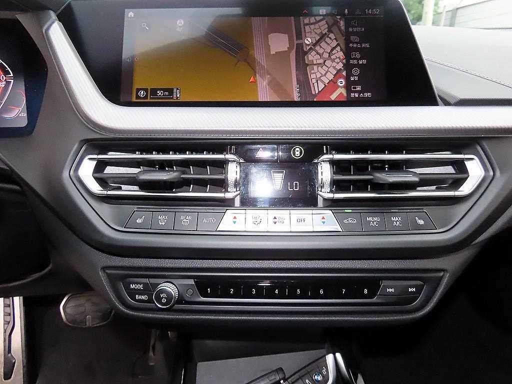 BMW 1시리즈 1시리즈 (F40) 118d M 스포츠 이미지 12
