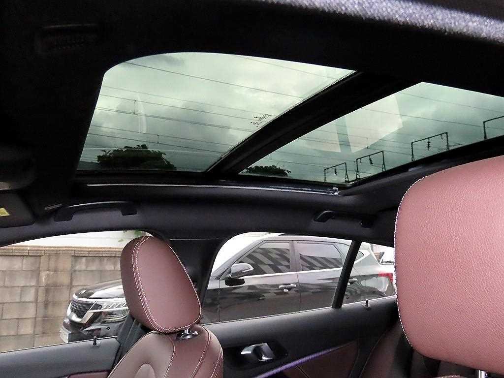 BMW 1시리즈 1시리즈 (F40) 118d M 스포츠 이미지 17