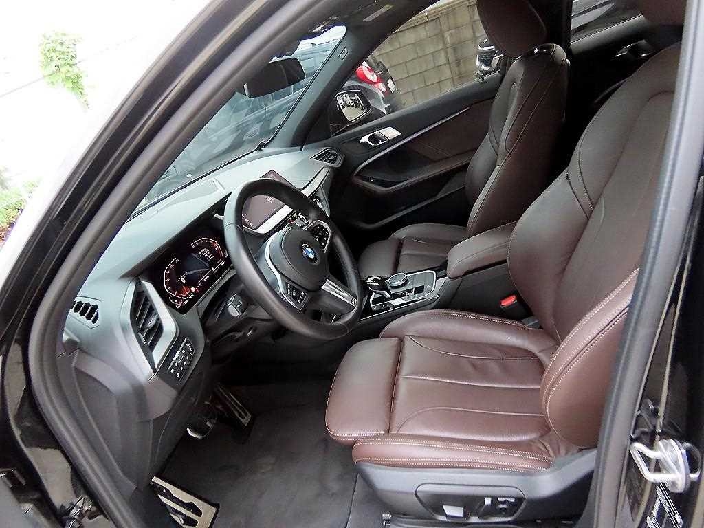 BMW 1시리즈 1시리즈 (F40) 118d M 스포츠 이미지 5