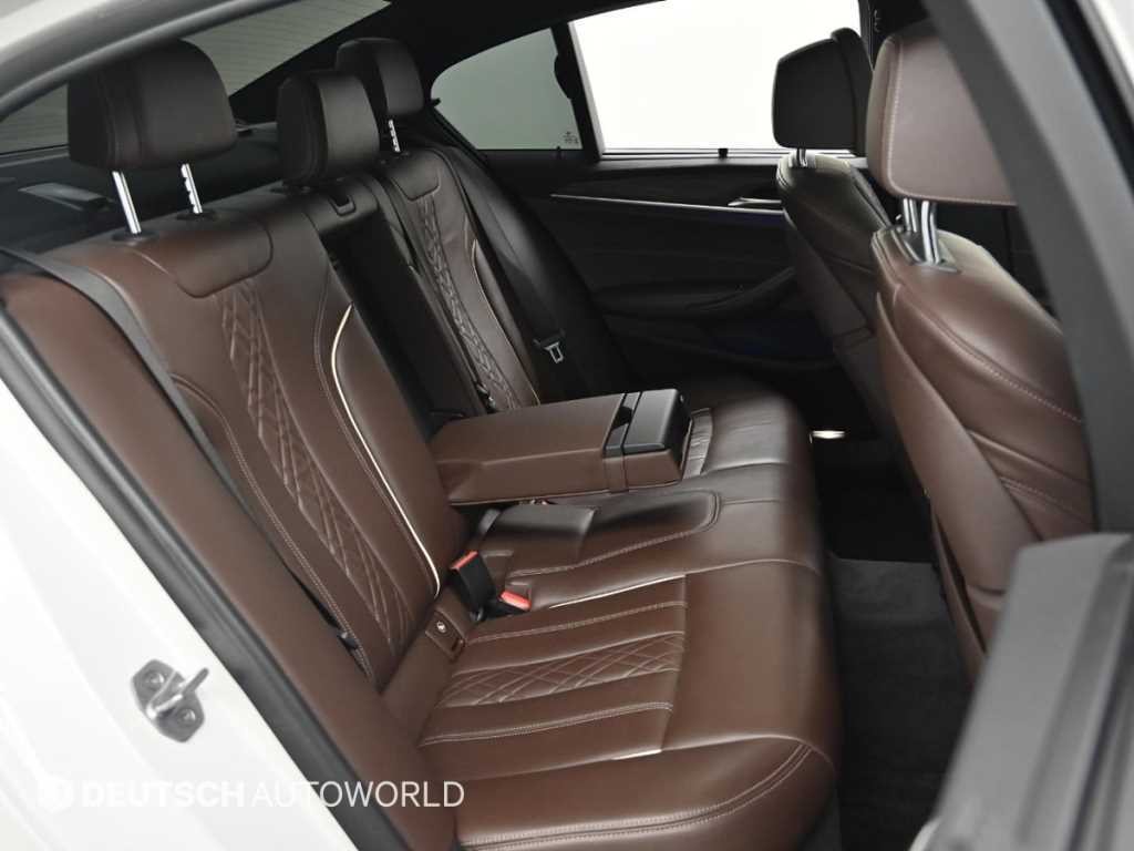 BMW 5시리즈 5시리즈 (G30) 530i M 스포츠 플러스 이미지 12