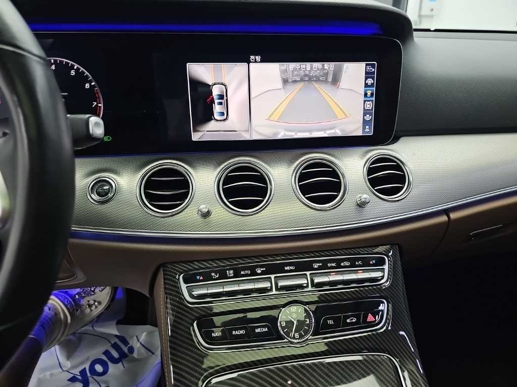 벤츠 E 클래스 E-클래스 W213 E300 AMG LINE 이미지 10