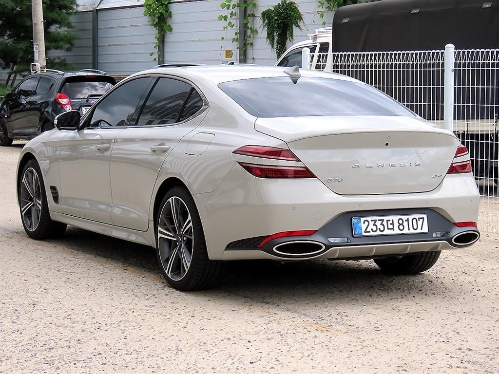 제네시스 G70 더 뉴 G70 가솔린 3.3T 4WD 스포츠 패키지 이미지 3