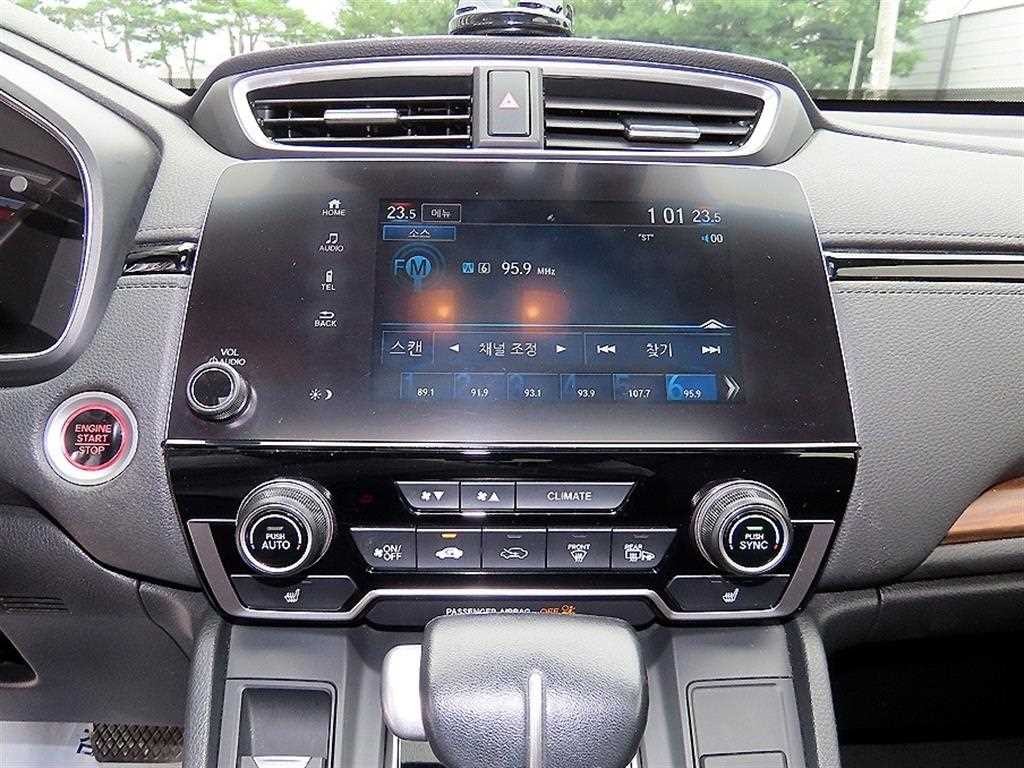 혼다 CR-V CR-V 5세대 1.5 투어링 4WD 이미지 13