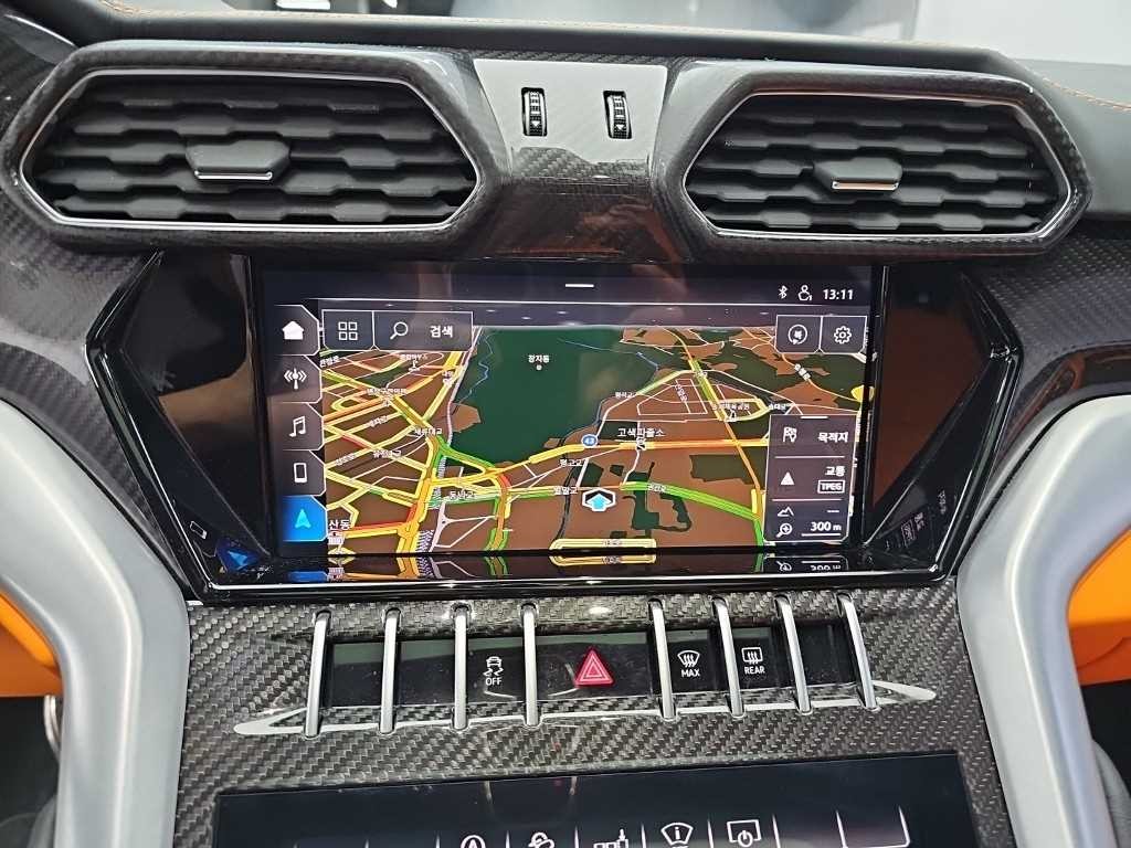 람보르기니 우루스 4.0 V8 이미지 15
