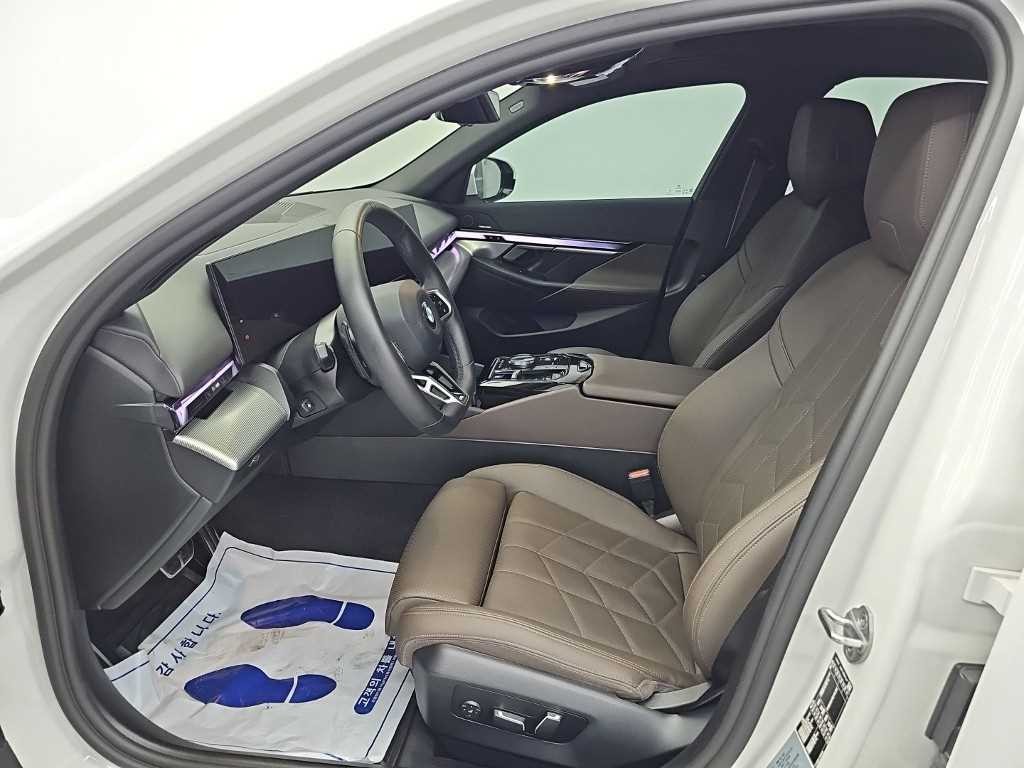 BMW 5시리즈 5시리즈 (G60) 520i 스페셜 에디션 이미지 11