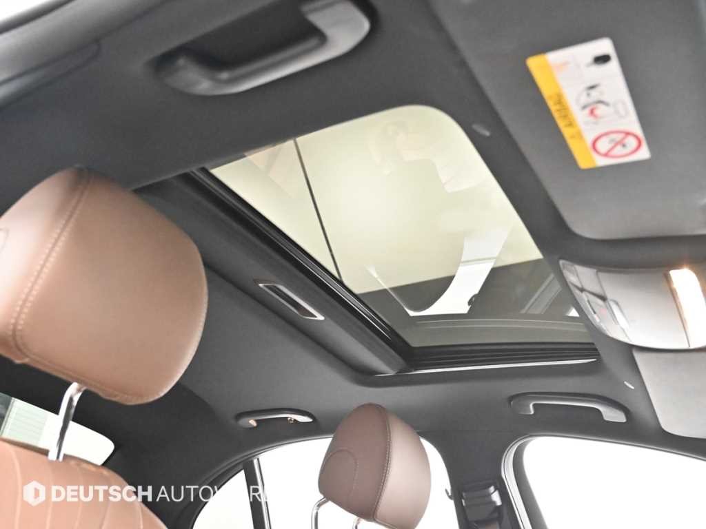 벤츠 E 클래스 E-클래스 W213 E300e 4MATIC 익스클루시브 이미지 18