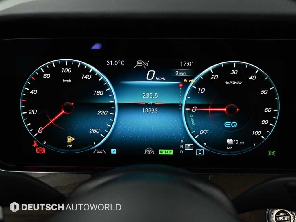 벤츠 E 클래스 E-클래스 W213 E300e 4MATIC 익스클루시브 이미지 8