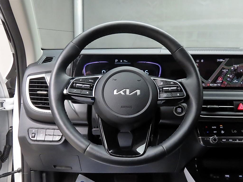 기아 셀토스 더 뉴 셀토스 가솔린 2.0 2WD 프레스티지 이미지 9