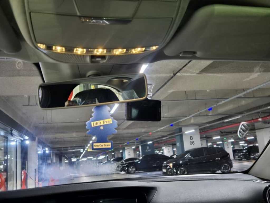 벤츠 E 클래스 E-클래스 W213 E220d 익스클루시브 이미지 11