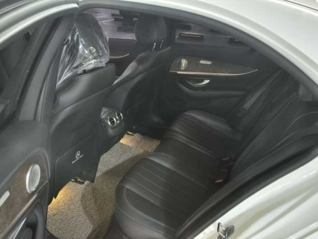 벤츠 E 클래스 E-클래스 W213 E220d 익스클루시브 이미지 7