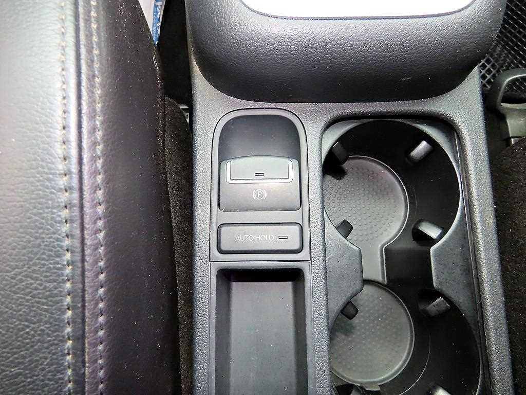 폭스바겐 티구안 뉴티구안 2.0 TDI 블루모션 이미지 13