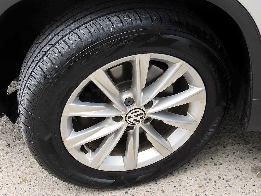 폭스바겐 티구안 뉴티구안 2.0 TDI 블루모션 이미지 20
