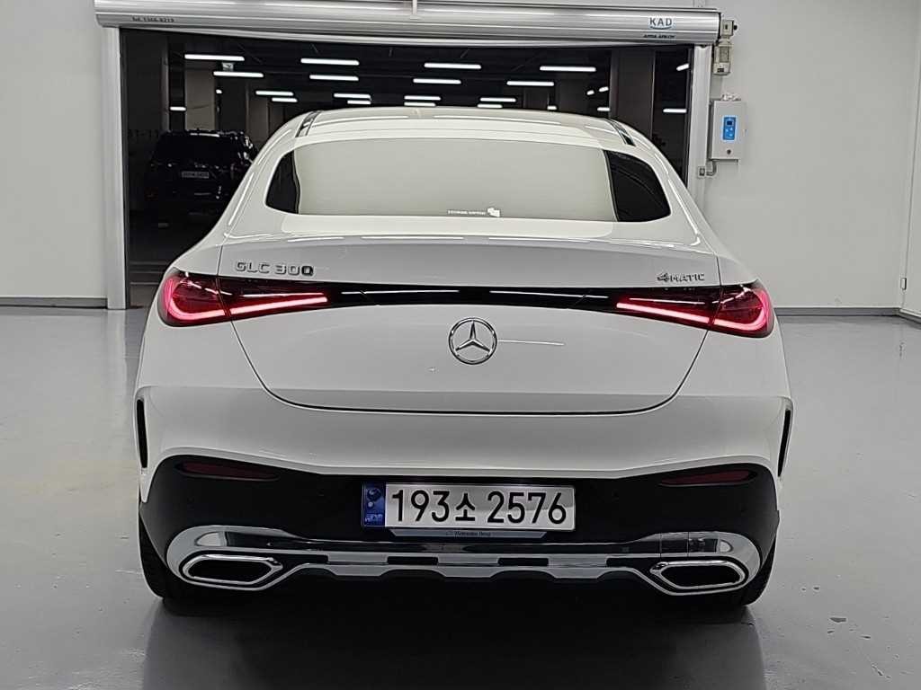 벤츠 GLC 클래스 GLC클래스 X254 GLC300 4MATIC 쿠페 이미지 3