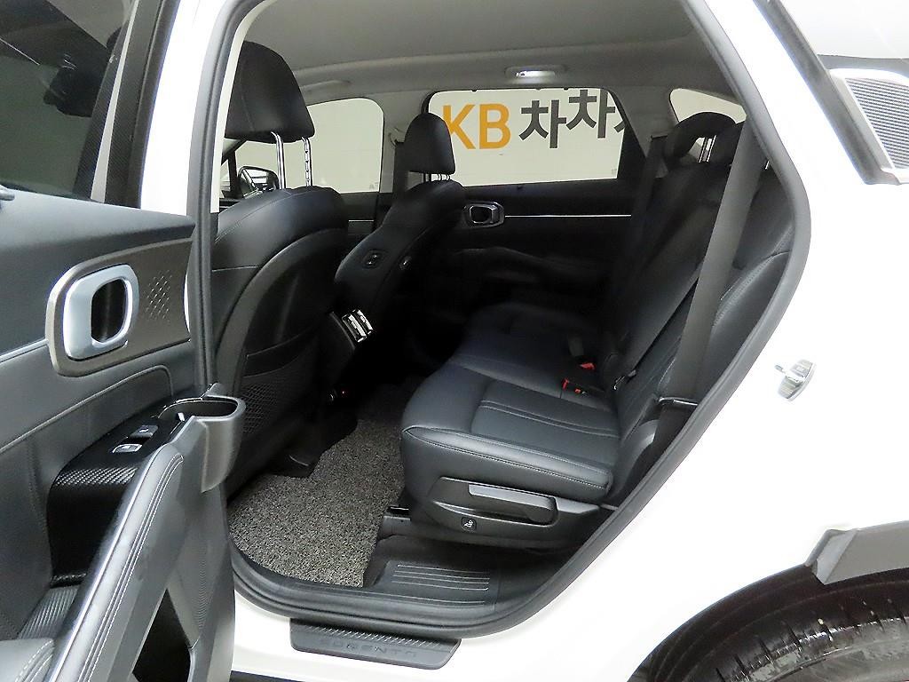 기아 쏘렌토 쏘렌토 4세대(MQ4) 디젤 2.2 2WD 노블레스 이미지 13