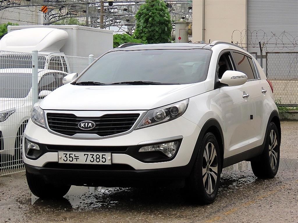 기아 스포티지 스포티지 R 2WD LIMITED 이미지 2