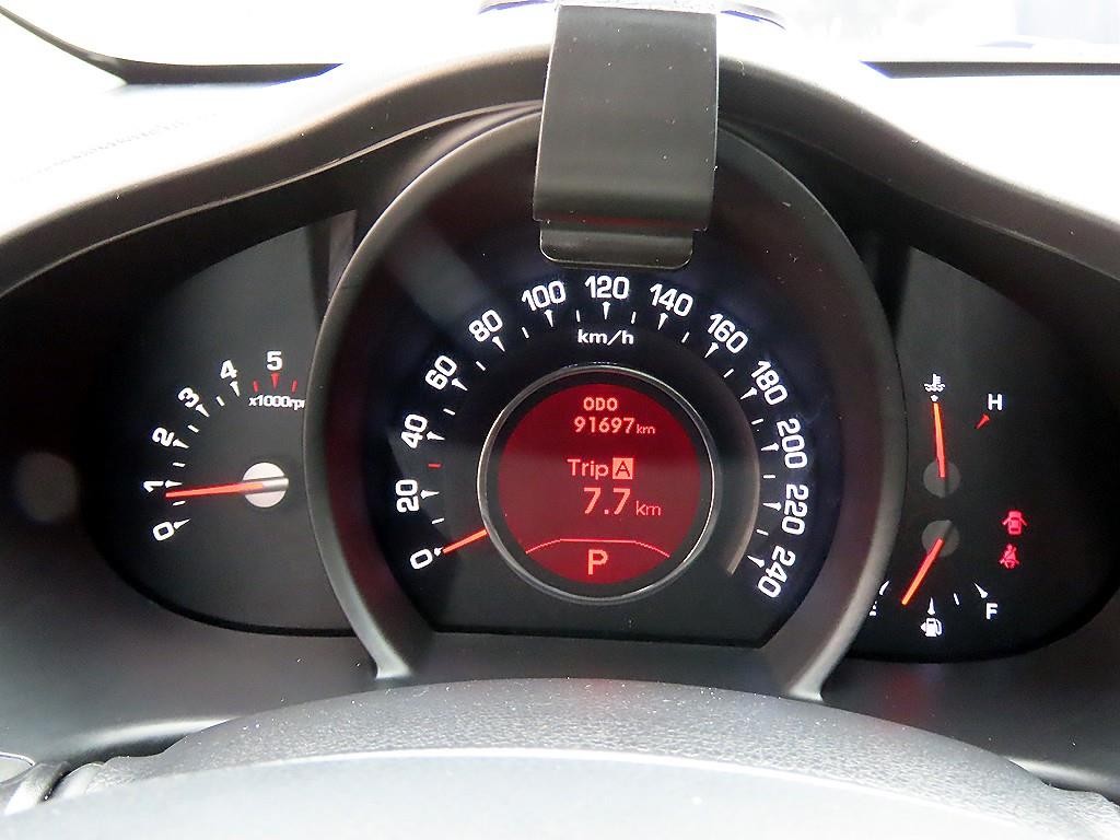 기아 스포티지 스포티지 R 2WD LIMITED 이미지 9