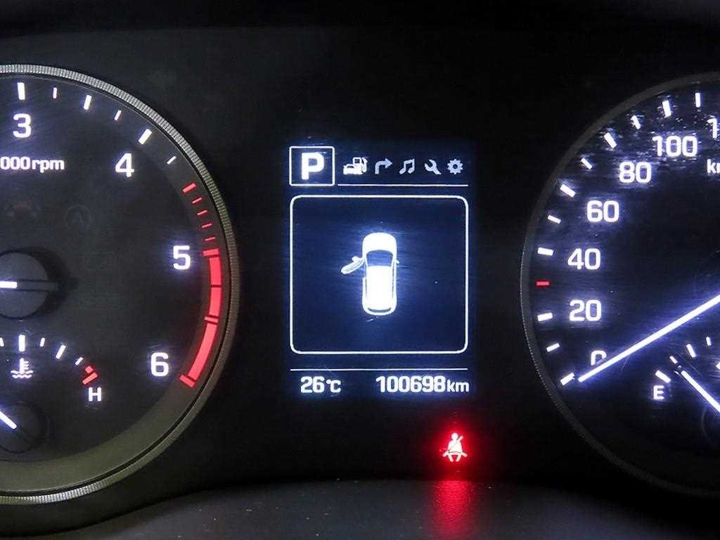 현대 투싼 올뉴투싼 디젤 1.7 2WD 모던 피버 이미지 9