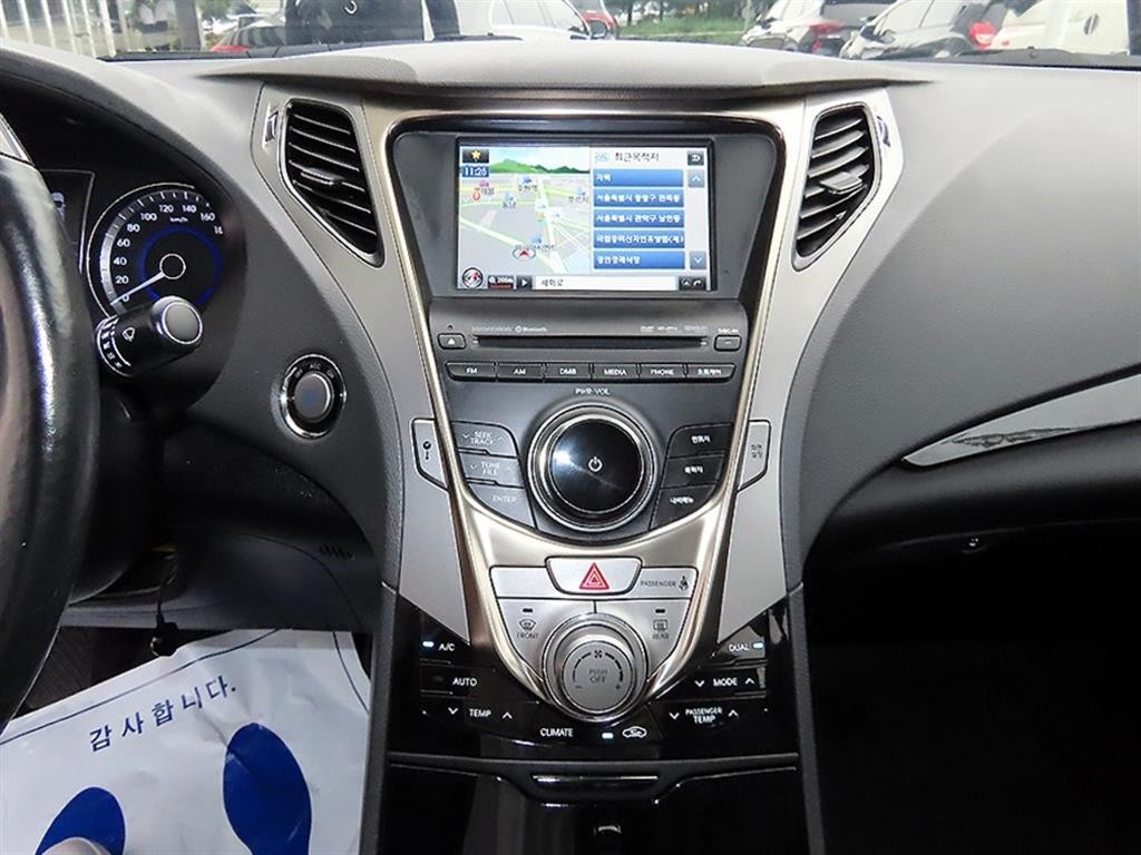 현대 그랜저 그랜저 HG HG240 LUXURY 이미지 13