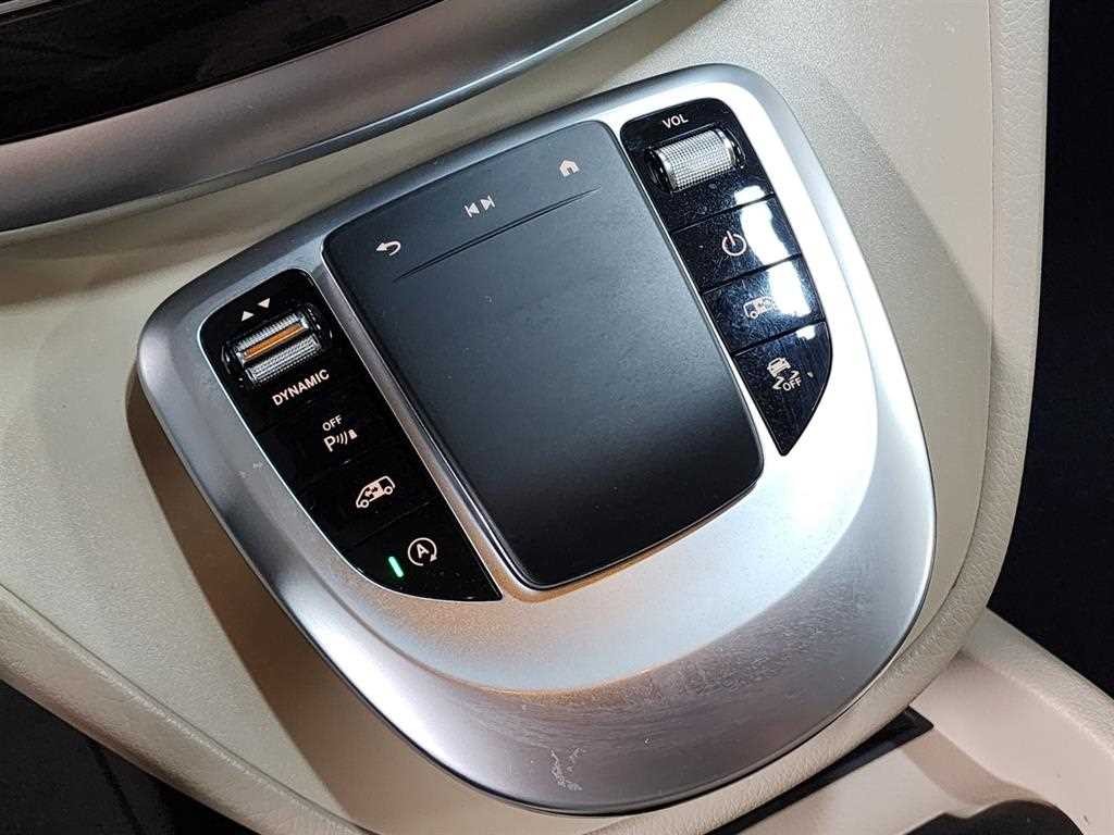 벤츠 V 클래스 V클래스 V300 d 4MATIC 이미지 11