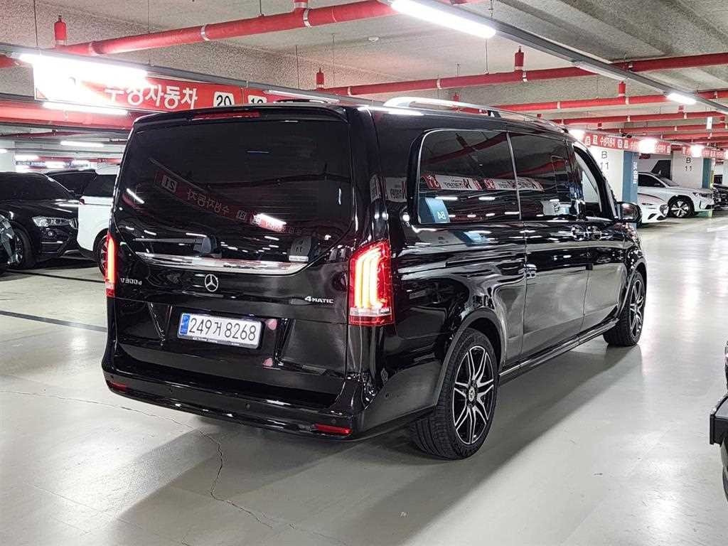 벤츠 V 클래스 V클래스 V300 d 4MATIC 이미지 4