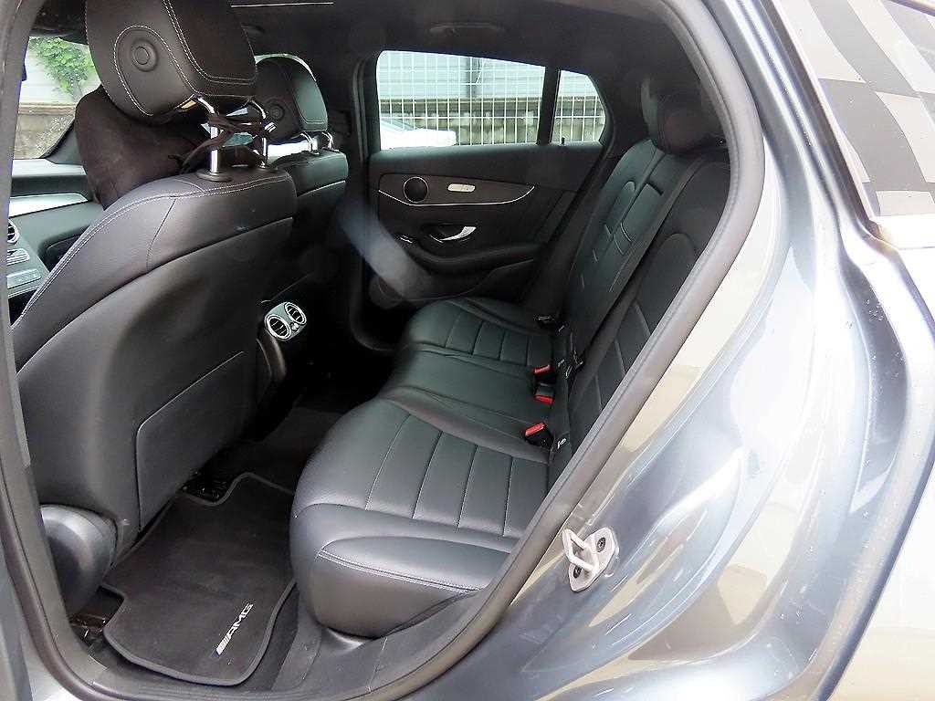 벤츠 GLC 클래스 GLC클래스 X253 GLC 300 e 4MATIC 쿠페 이미지 16