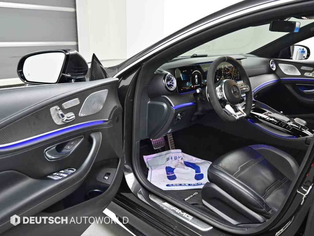 벤츠 AMG GT 4도어 63 S 4MATIC+ 이미지 11