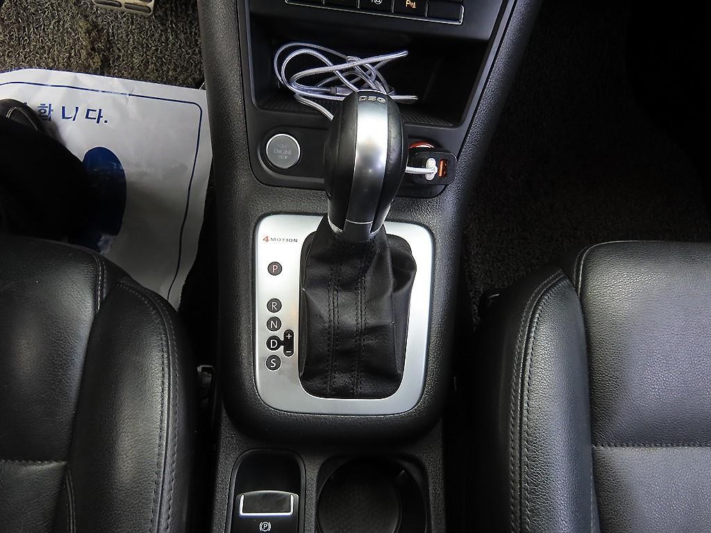 폭스바겐 티구안 뉴티구안 2.0 TDI R-라인 이미지 10