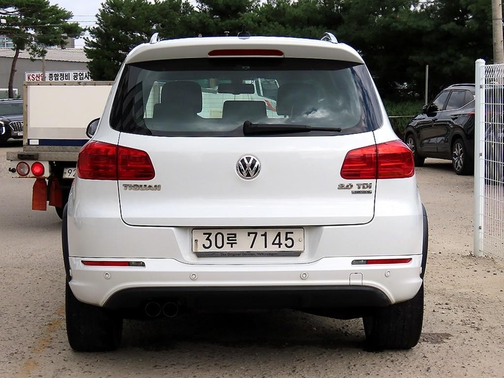 폭스바겐 티구안 뉴티구안 2.0 TDI R-라인 이미지 4