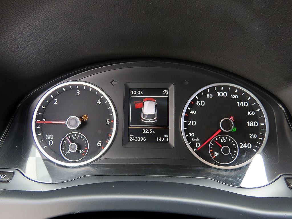 폭스바겐 티구안 뉴티구안 2.0 TDI R-라인 이미지 9