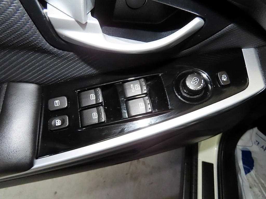 KG모빌리티(쌍용) 코란도 뉴스타일코란도C 2.2 RX 2WD 고급형 이미지 13