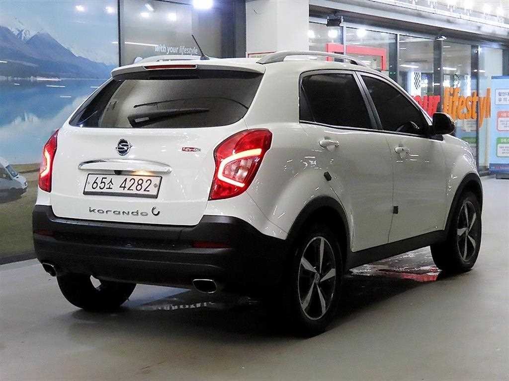 KG모빌리티(쌍용) 코란도 뉴스타일코란도C 2.2 RX 2WD 고급형 이미지 4