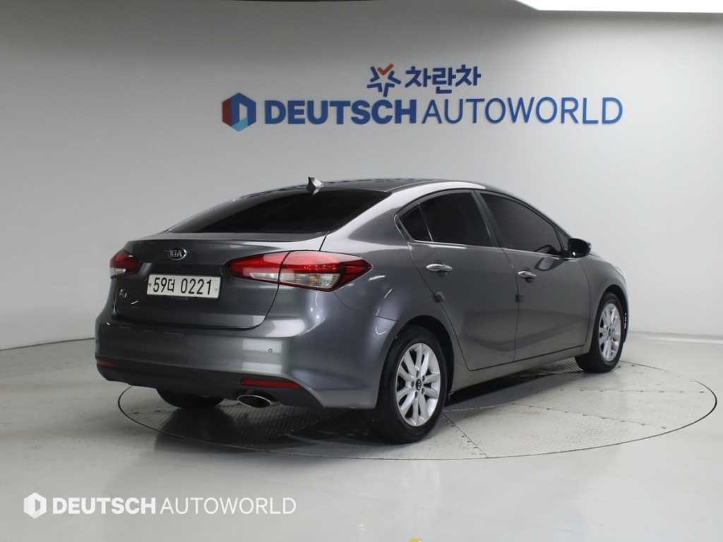 기아 K3 더뉴 K3 1.6 GDI 트렌디 스타일 이미지 2