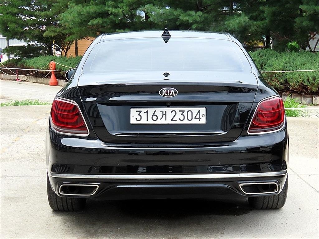 기아 K9 더 K9 3.8 GDI AWD 플래티넘Ⅱ 이미지 4
