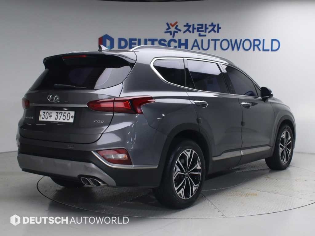 현대 싼타페 싼타페 TM 디젤 2.0 2WD 익스클루시브 스페셜 이미지 2