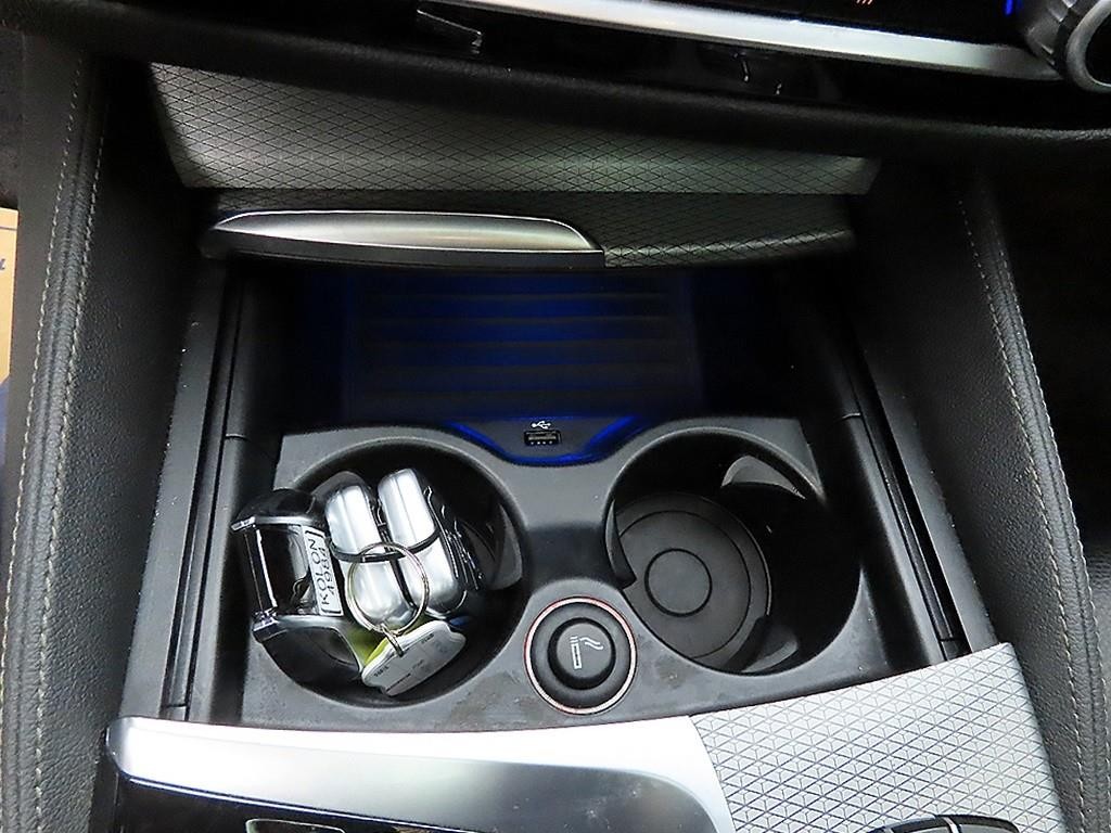 BMW 5시리즈 5시리즈 (G30) 520d M 스포츠 이미지 12