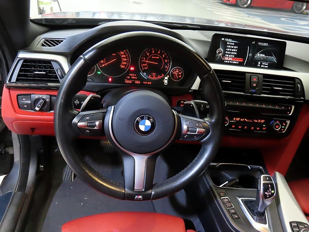 BMW 4시리즈 4시리즈 (F32) 428i 쿠페 M 스포츠 이미지 8