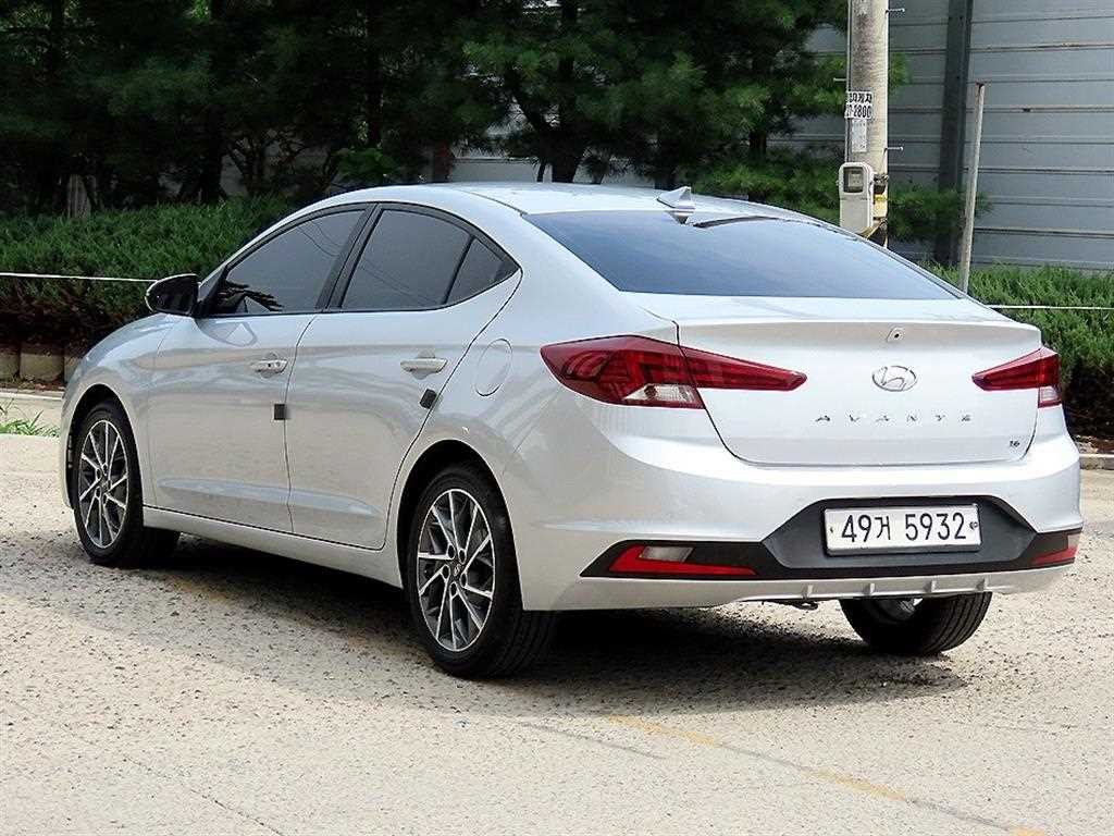현대 아반떼 더 뉴 아반떼 AD 1.6 스타일 이미지 3