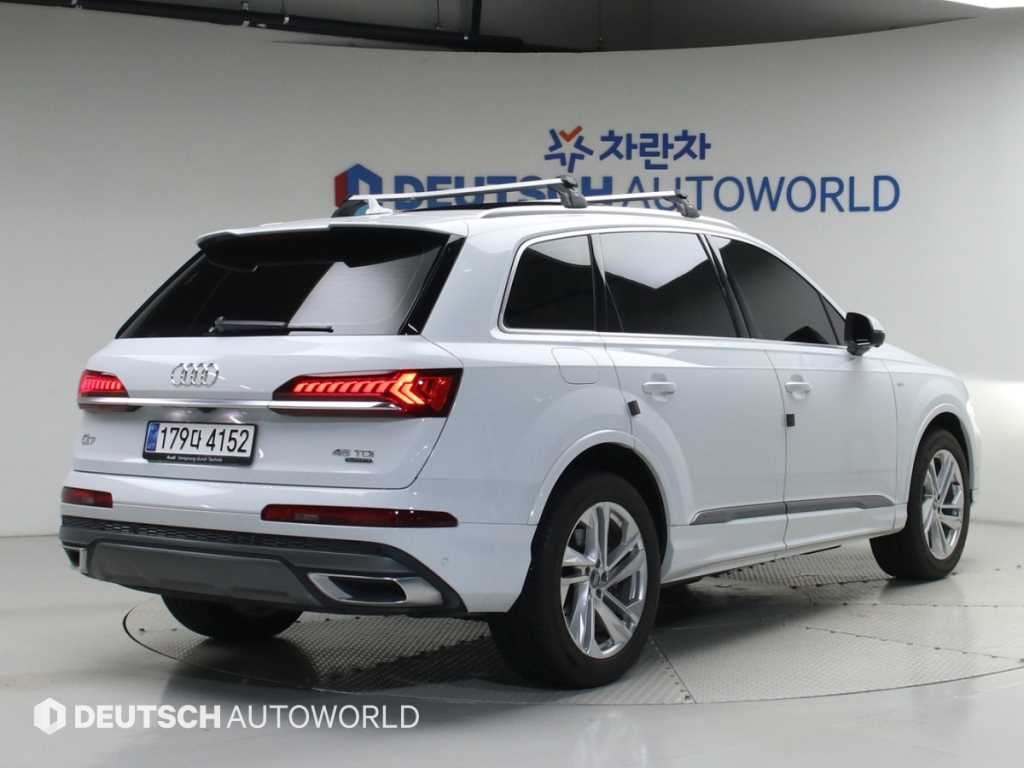 아우디 Q7 Q7 (4M) 45 TDI 콰트로 프리미엄 이미지 2