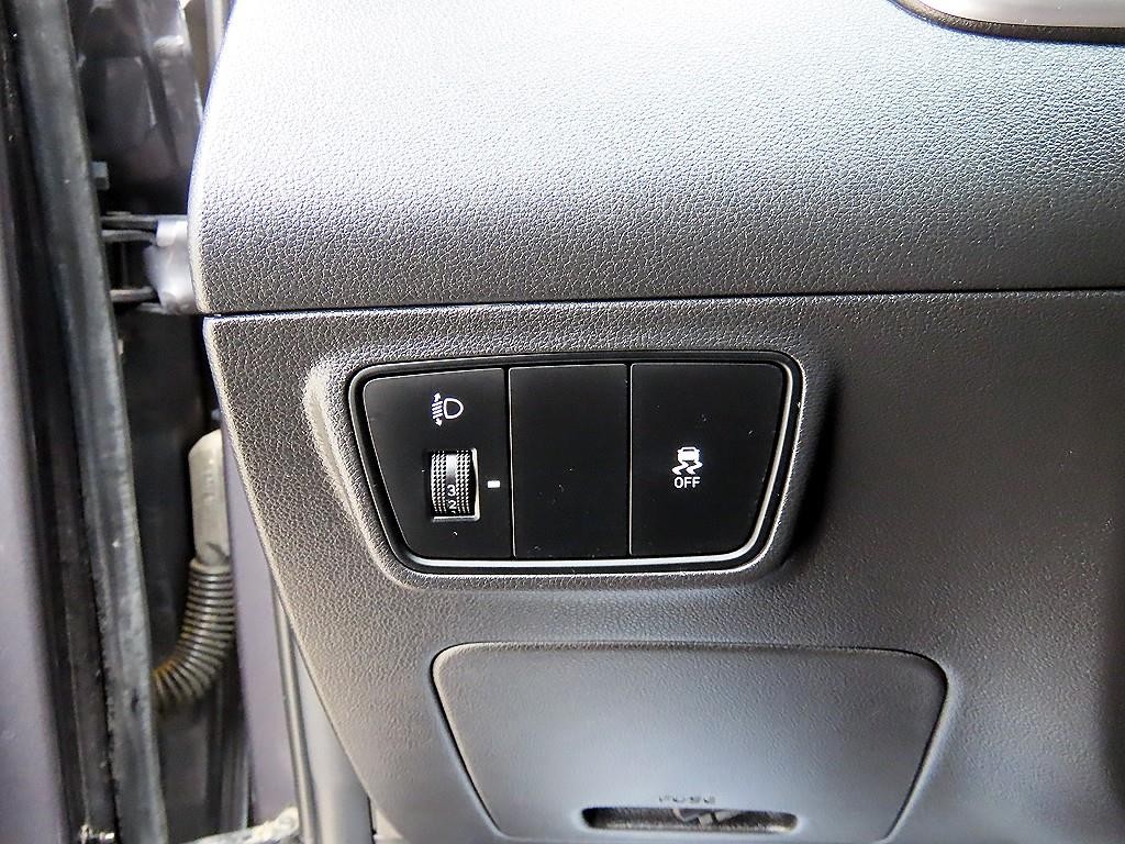 현대 투싼 투싼 (NX4) 디젤 2.0 4WD 프리미엄 이미지 12