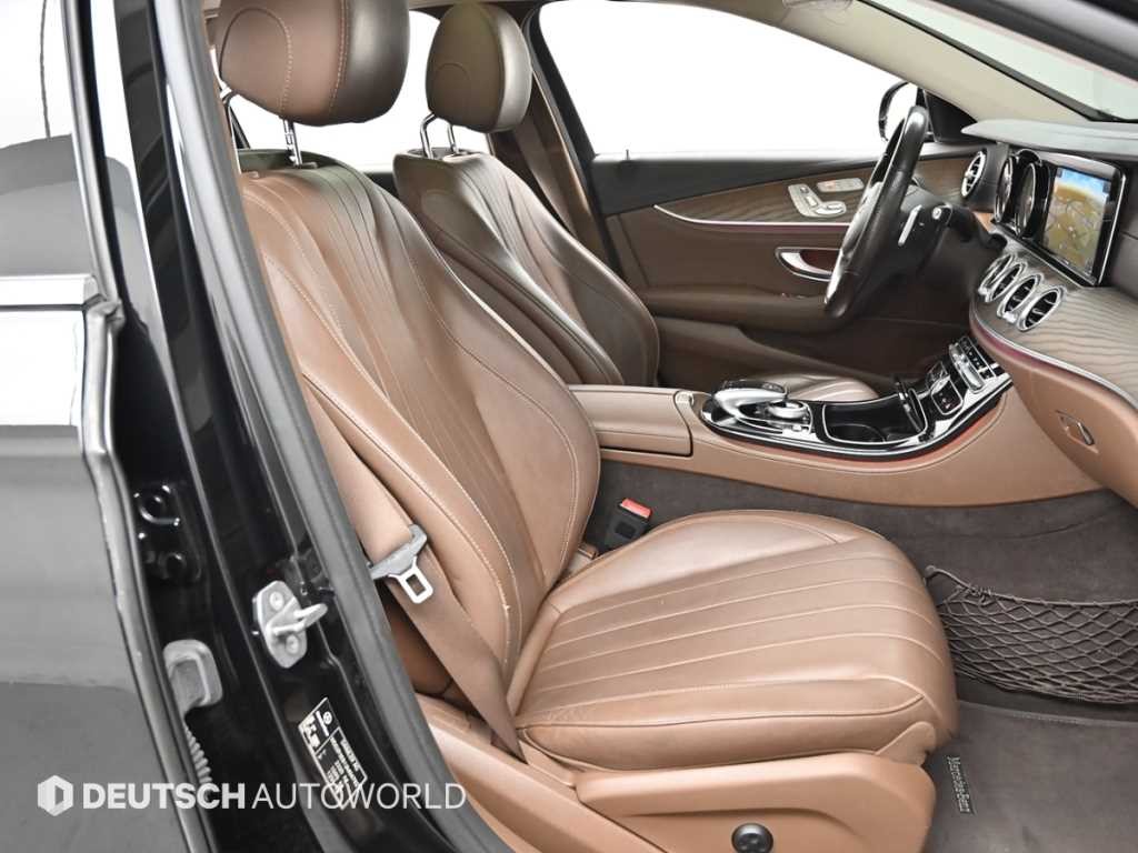벤츠 E 클래스 E-클래스 W213 E220d 익스클루시브 이미지 10