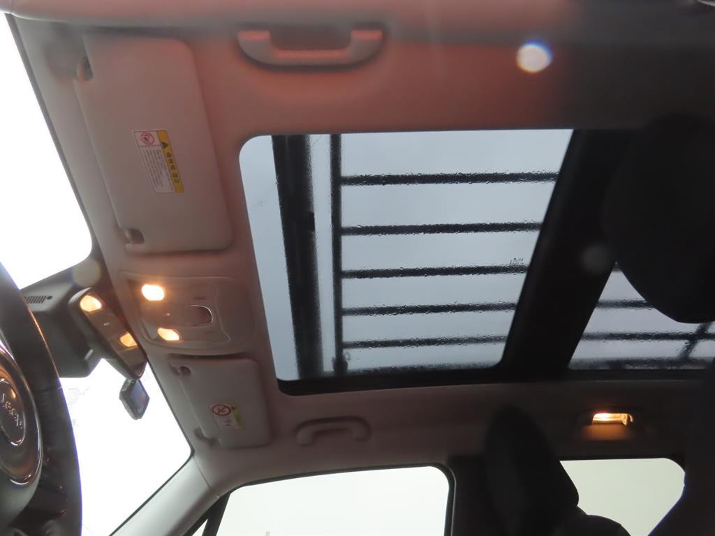 지프 레니게이드 2.0 디젤 이글 에디션 AWD 이미지 17