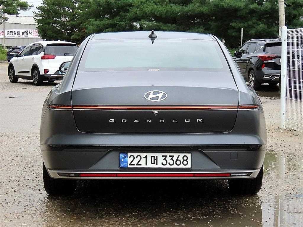 현대 그랜저 그랜저 하이브리드 (GN7) 익스클루시브 이미지 4