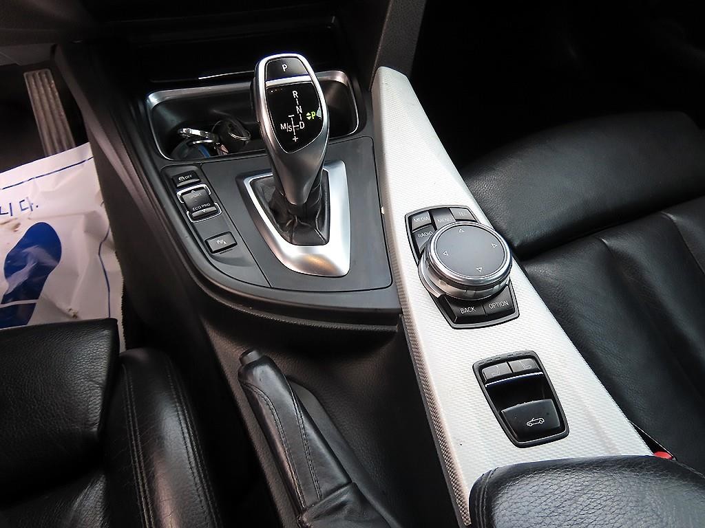 BMW 4시리즈 4시리즈 (F32) 428i 컨버터블 M 스포츠 이미지 16