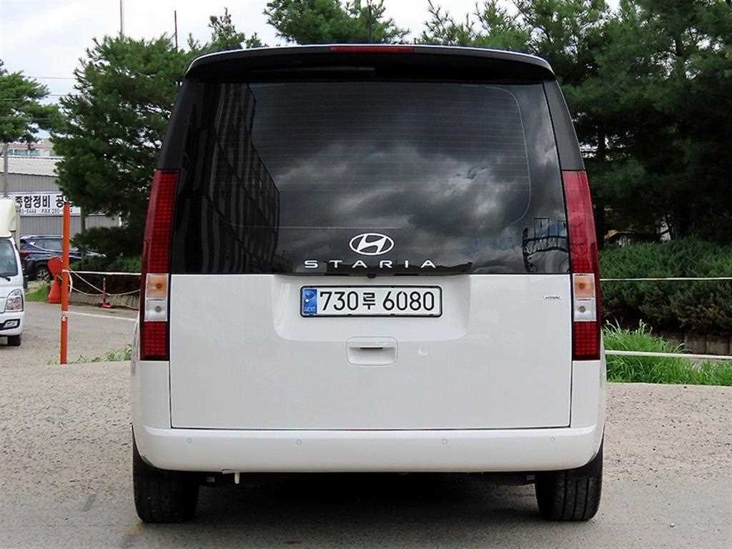 현대 스타리아 4WD 디젤 투어러 모던 이미지 4