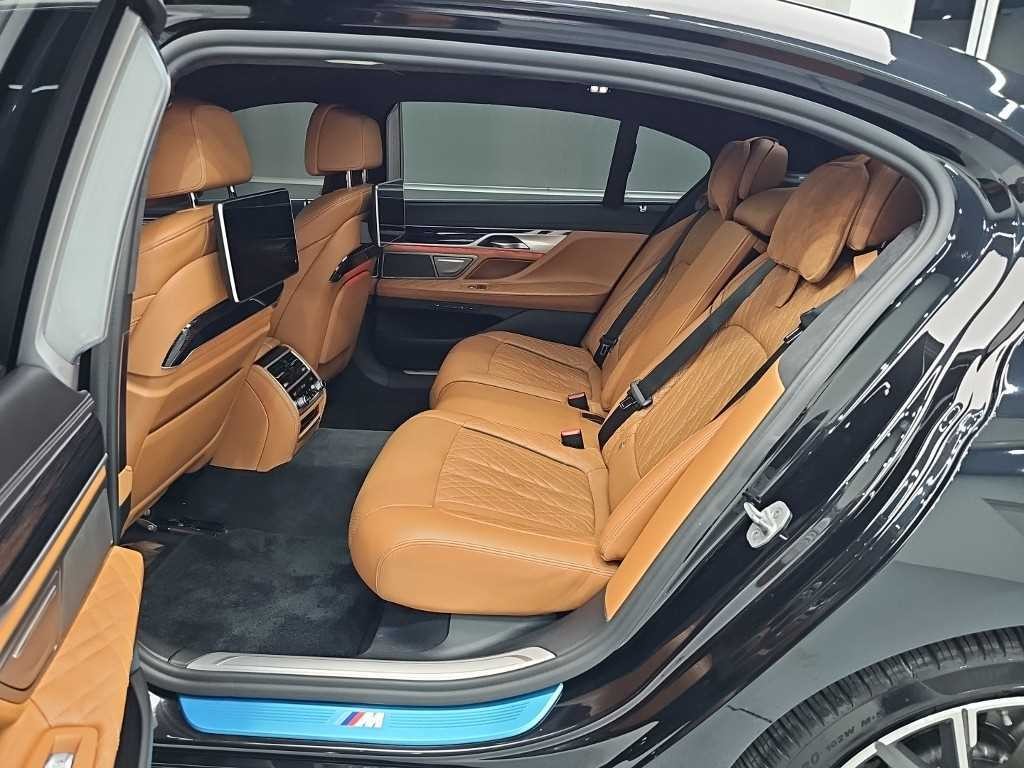 BMW 7시리즈 7시리즈 (G11) 745Le sDrive M 스포츠 이미지 12