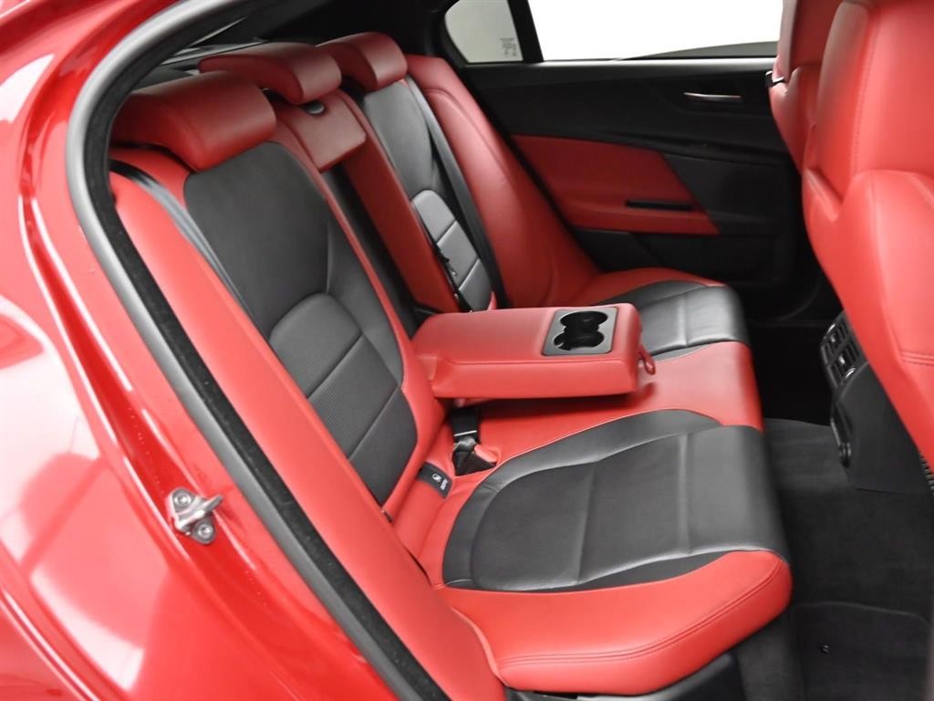 재규어 XE 3.0 SC S 이미지 12