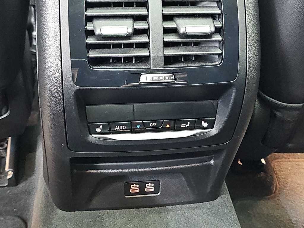 BMW X4 X4 (G02) xDrive 20i xLine 이미지 13