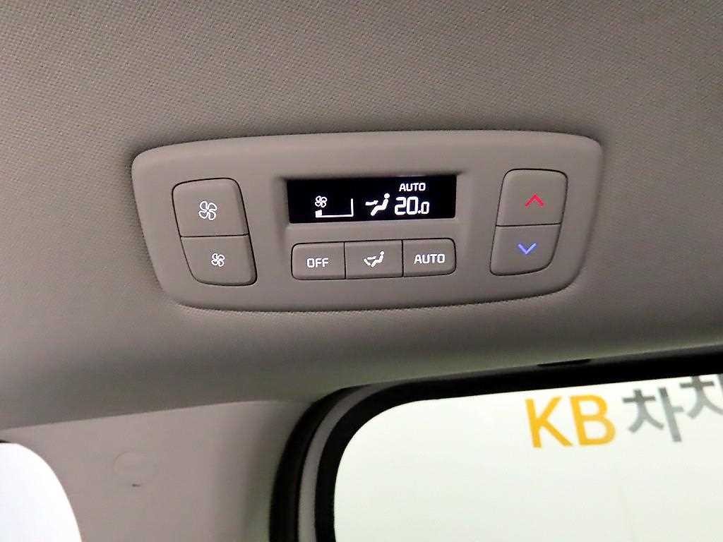 기아 카니발 더 뉴 카니발 4세대 디젤 9인승 프레스티지 이미지 13